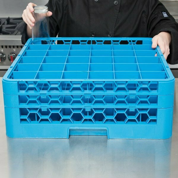 Carlisle Foodservice RG36-214 OptiClean 36 Compartment Glass Rack with 2 Extenders 271RG362